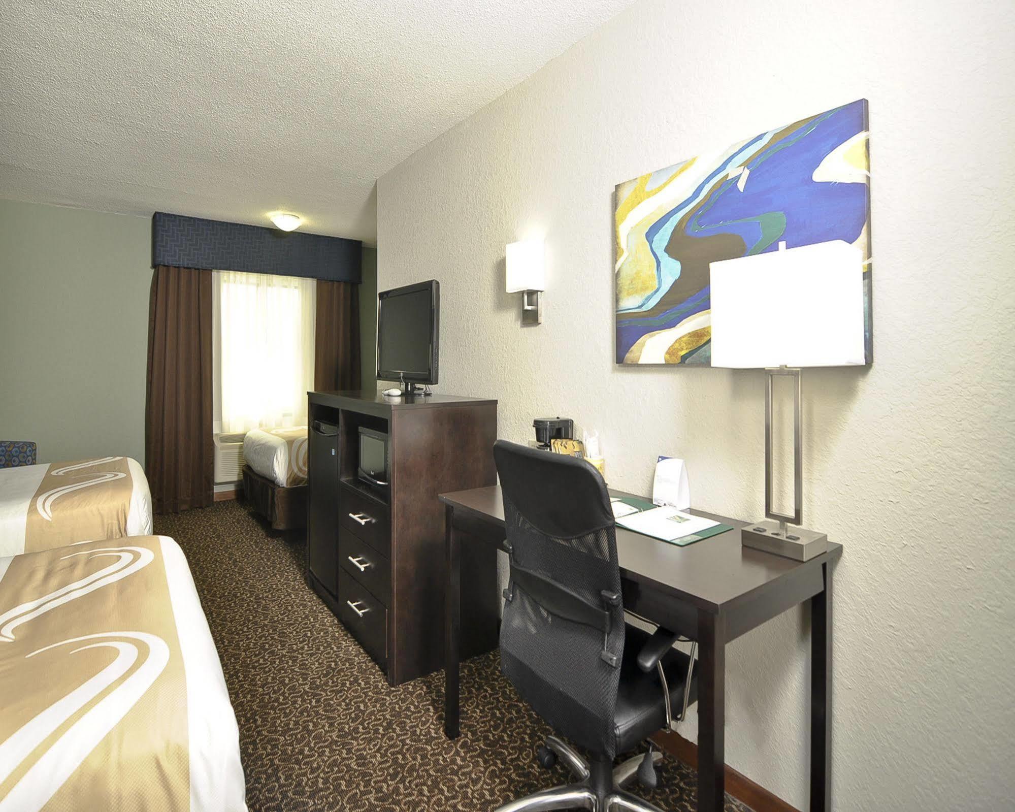 Quality Inn Milan-Sandusky Eksteriør billede